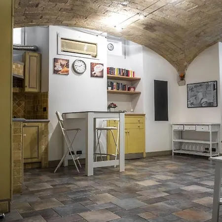 Maison 51 Trastevere Apartment Rome